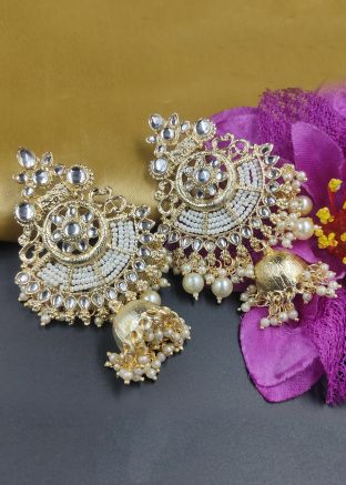 White Dangler Earrings In Kundan Work