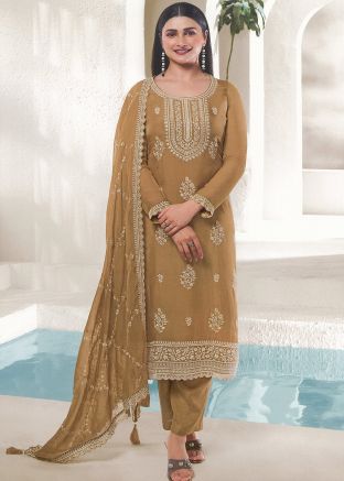 Prachi Desai Yellow Organza Pant Suit In Thread Embroidery