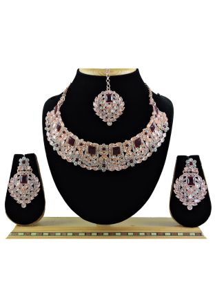 Maroon Kundan Studded Necklace Set
