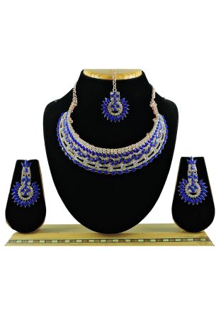 Blue Stone Studded Necklace Set With Mangtikka