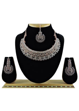 Grey Necklace Set In Stone work