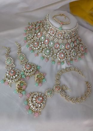 Green & Peach Stone Studded Necklace Set