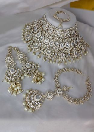 Cream Beaded Bridal Necklace Set