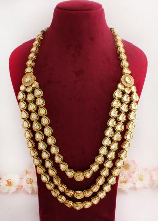 Kundan Studded Multilayered Necklace In Golden