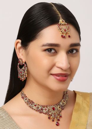 Maroon Stone Necklace Set With Mangtikka