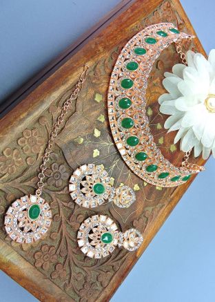Green Stone Studded Necklace Set