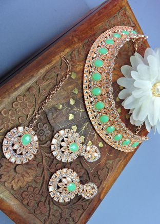 Green Stone Studded Necklace Set