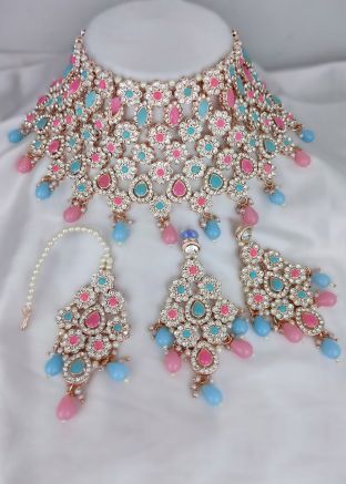 Stone Studded Multicolor Necklace Set With Mangtikka
