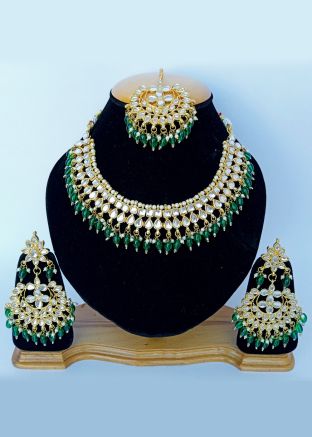 Green Kundan Studded Necklace Set
