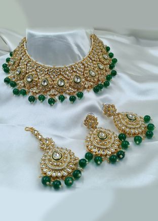 Green Kundan Studded Necklace Set