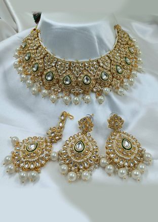 Kundan Studded White Necklace Set