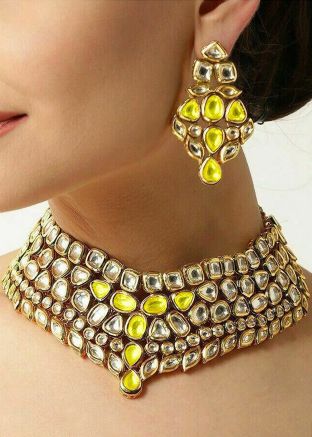 Kundan Studded Yellow & White Necklace Set