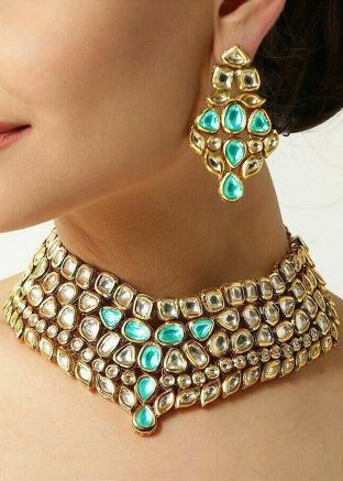 White & Blue Studded Kundan Necklace Set
