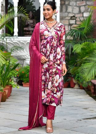 Pink Floral Print Salwar Suit Set In Chiffon