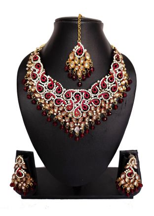 Red Kundan Studded Alloy Based Necklace Set