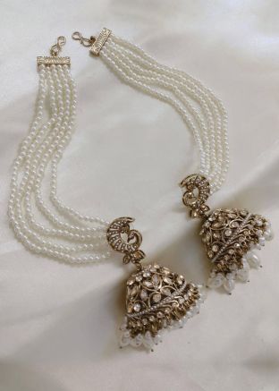White Pearls Alloy Based Jhumka