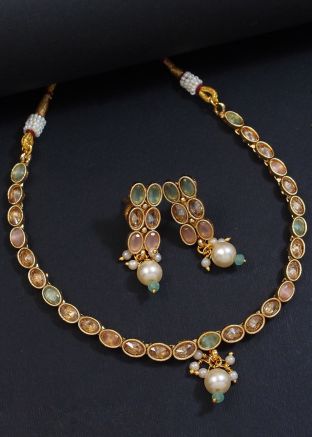 Multicolor Stone Studded Necklace Set