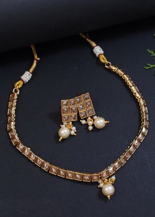 Golden Alloy Based Necklace Set