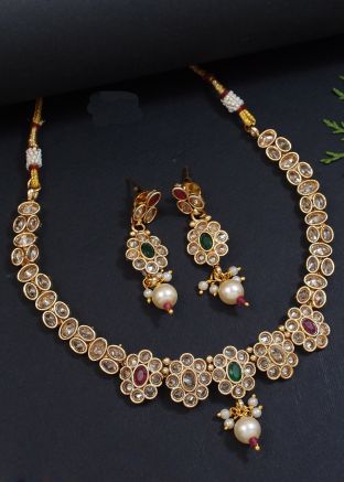 Golden Stone Studded Necklace Set