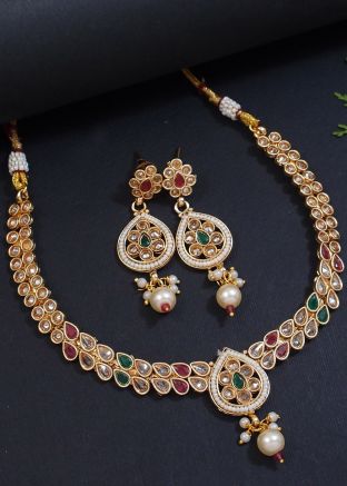 Multicolor Stone Studded Necklace Set