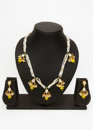 Yellow Kundan Studded Necklace Set