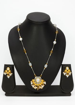 Yellow Kundan Studded Necklace Set