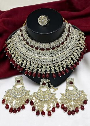 Maroon Kundan Studded Necklace Set
