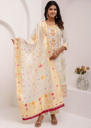 Readymade White Woven Jacquard Pant Suit