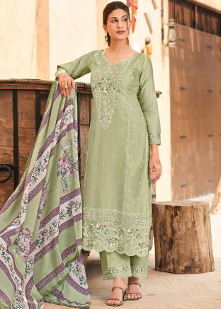 Green Embroidered Round Neck Cotton Pant Suit